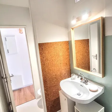 Au Coeur Du Village De 2 Personnes *